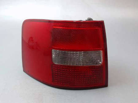 FEU ARRIERE GAUCHE  AUDI A4 AVANT I Phase 2 1999-2001
