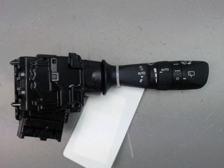 COMMANDE ESSUIE GLACE TOYOTA AURIS 2010-
