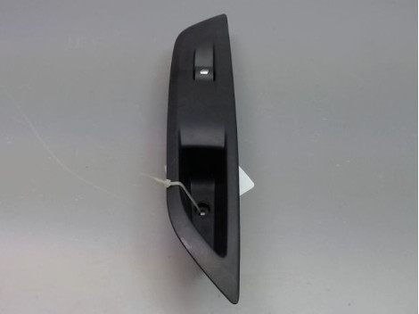 COMMANDE LEVE-GLACE PORTE AVD PEUGEOT 208 2012-...