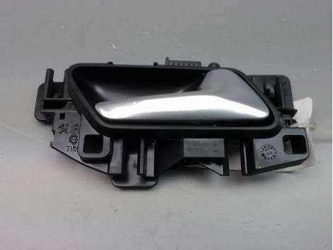 POIGNEE INTERIEURE PORTE AVANT DROIT PEUGEOT 208 2012-...