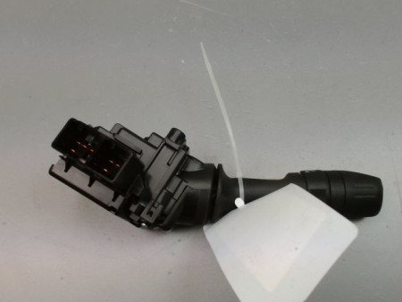 COMMANDE ESSUIE GLACE TOYOTA AURIS 2010-