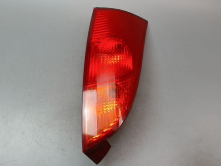 FEU ARRIERE DROIT FORD FOCUS I 1998-2004
