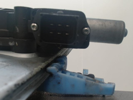 MECANISME+MOTEUR LEVE-GLACE AVANT GAUCHE OPEL CORSA IV Phase 1 (D) 2006-2010