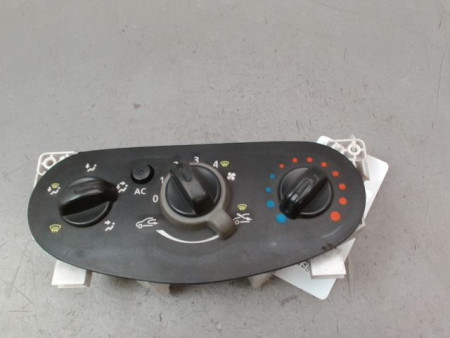 COMMANDE DE CHAUFFAGE DACIA LOGAN BERL. I Phase 2 2008-2012