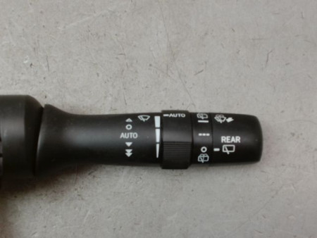 COMMANDE ESSUIE GLACE TOYOTA VERSO 2010-