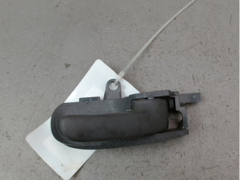 POIGNEE INTERIEURE PORTE AVANT DROIT TOYOTA AYGO I Phase 2 2009-2012