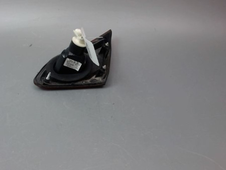 FEU ARRIERE INTERIEUR GAUCHE NISSAN QASHQAI BREAK I Phase 1 2007-2010