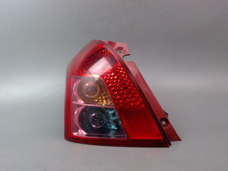 FEU ARRIERE GAUCHE  SUZUKI SWIFT III 2005-2011