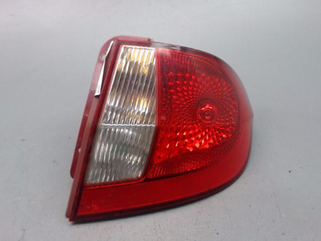 FEU ARRIERE DROIT HYUNDAI GETZ Phase 1 2002-2005