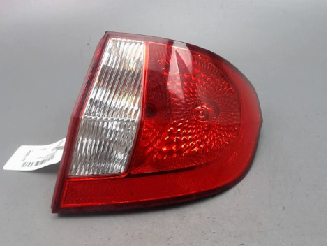 FEU ARRIERE DROIT HYUNDAI GETZ Phase 2 2005-2010