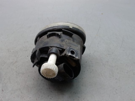 PHARE ANTIBROUILLARD AVANT DROIT NISSAN ALMERA TINO MONOSP. Phase 1 2000-2003