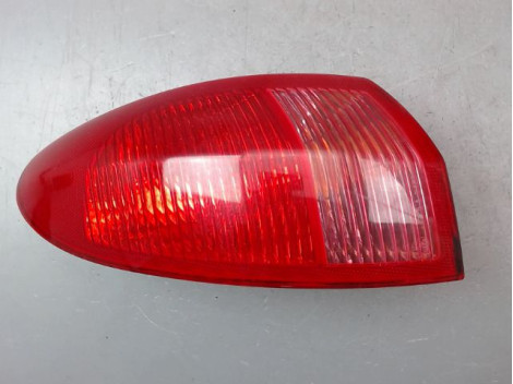 FEU ARRIERE GAUCHE  ALFA ROMEO 147 Phase 1 2001-2004