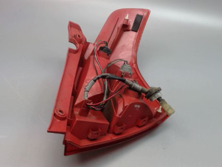 FEU ARRIERE GAUCHE  SUZUKI SWIFT III 2005-2011
