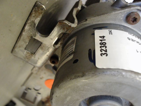 COLONNE DE DIRECTION ASSISTEE RENAULT CLIO III Phase 1 2005-2009