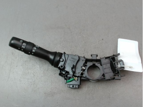 COMMANDE ECLAIRAGE TOYOTA YARIS 2005-