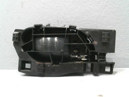 POIGNEE INTERIEURE PORTE ARRIERE GAUCHE CITROEN GRAND C4 PICASSO MONOSP. I LONG 2006-2013