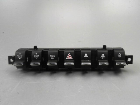 BOUTON DE WARNING PEUGEOT 3008