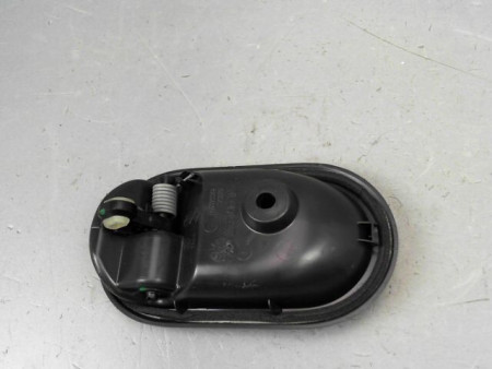 POIGNEE INTERIEURE PORTE AVANT DROIT DACIA LODGY BREAK 2012-...