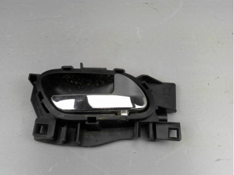 POIGNEE INTERIEURE PORTE AVANT DROIT PEUGEOT 207 2006-2013