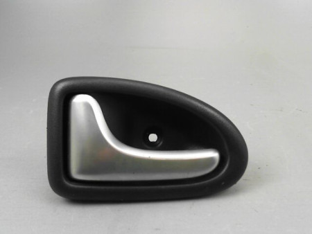 POIGNEE INTERIEURE PORTE ARRIERE GAUCHE RENAULT CLIO II Phase 2 2001-2006