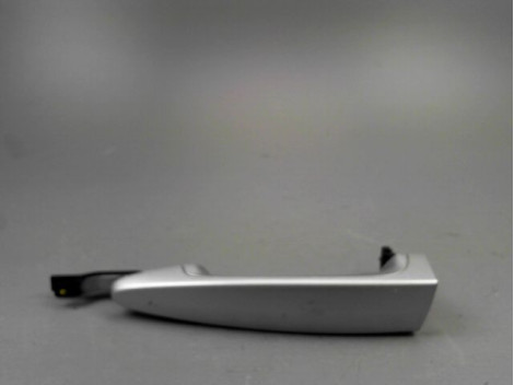 POIGNEE EXTERIEURE PORTE AVANT GAUCHE BMW SERIE 3 BERL. V Phase 2 (E90) 2008-2011