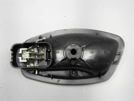 POIGNEE INTERIEURE PORTE ARRIERE DROIT RENAULT CLIO BREAK IV Phase 1 2012-...