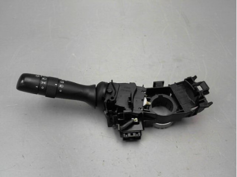 COMMANDE ECLAIRAGE TOYOTA IQ 2008-