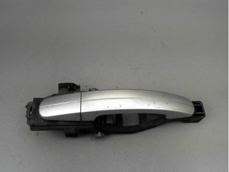 POIGNEE EXTERIEURE PORTE AVANT DROIT FORD CMAX MONOSP. I Phase 2 2007-2010