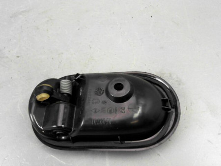 POIGNEE INTERIEURE PORTE AVANT DROIT DACIA SANDERO I 2008-2012
