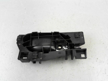 POIGNEE INTERIEURE PORTE AVANT GAUCHE PEUGEOT 207 2006-2013