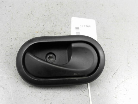 POIGNEE INTERIEURE PORTE AVANT DROIT DACIA DUSTER BREAK Phase 1 2010-2013