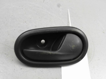 POIGNEE INTERIEURE PORTE AVANT DROIT DACIA SANDERO II Phase 1 2012-...