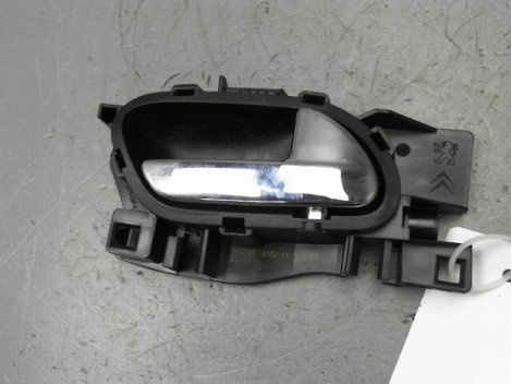 POIGNEE INTERIEURE PORTE AVANT DROIT PEUGEOT 207 2006-2013