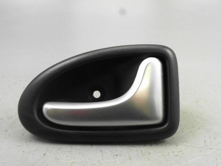 POIGNEE INTERIEURE PORTE AVANT DROIT RENAULT CLIO II Phase 2 2001-2006