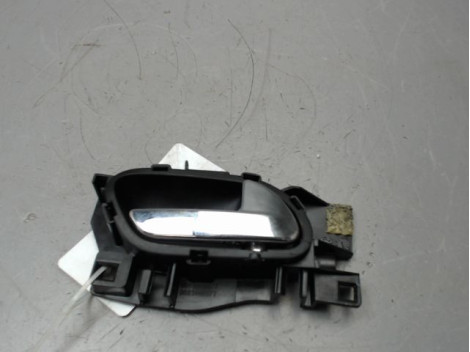 POIGNEE INTERIEURE PORTE AVANT DROIT CITROEN C3 PICASSO MONOSP. Phase 1 2009-...