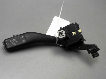 COMMANDE CLIGNOTANT VOLKSWAGEN GOLF V (1K) 2003-2008