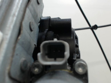 MECANISME+MOTEUR LEVE-GLACE AVANT DROIT PEUGEOT 206 + 2009-2013