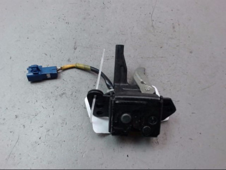 SERRURE HAYON  TOYOTA YARIS II Phase 1 2005-2009