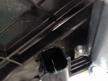 MECANISME+MOTEUR LEVE-GLACE AVANT DROIT FORD PUMA