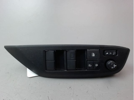 COMMANDE LEVE-GLACE PORTE AVG TOYOTA YARIS 2005-