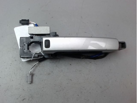 POIGNEE EXTERIEURE PORTE AVANT DROIT FORD FOCUS II Phase 2 2008-2010