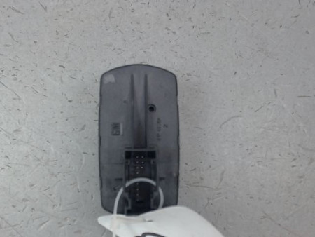 COMMANDE LEVE-GLACE PORTE AVG OPEL CORSA IV Phase 1 (D) 2006-2010