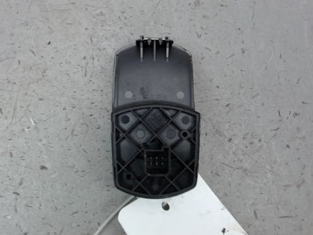 COMMANDE LEVE-GLACE PORTE AVD OPEL CORSA IV Phase 1 (D) 2006-2010