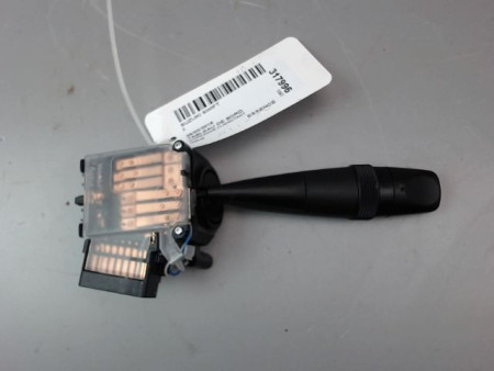 COMMANDE ECLAIRAGE SUZUKI SWIFT III 2005-2011
