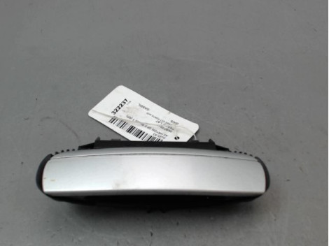 POIGNEE EXTERIEURE PORTE AVANT DROIT AUDI A3 II Phase 1 (8P) 2003-2008