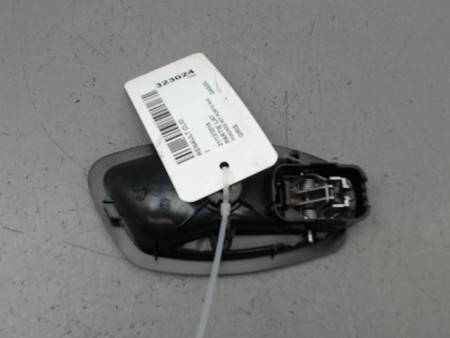 POIGNEE INTERIEURE PORTE AVANT GAUCHE RENAULT CLIO IV Phase 1 2012-...