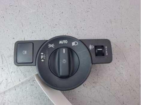 INTERIEUR COMMANDE PHARES MERCEDES CLASSE A 2004-