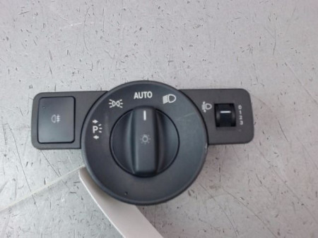 INTERIEUR COMMANDE PHARES MERCEDES CLASSE A 2004-