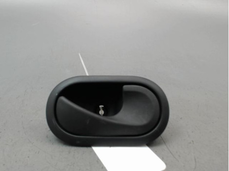 POIGNEE INTERIEURE PORTE ARRIERE DROIT RENAULT MODUS Phase 1 2004-2007
