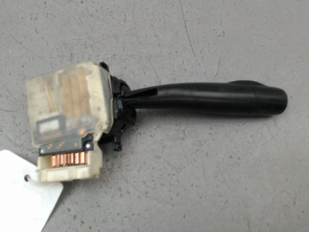 COMMANDE ECLAIRAGE TOYOTA COROLLA BREAK S/W